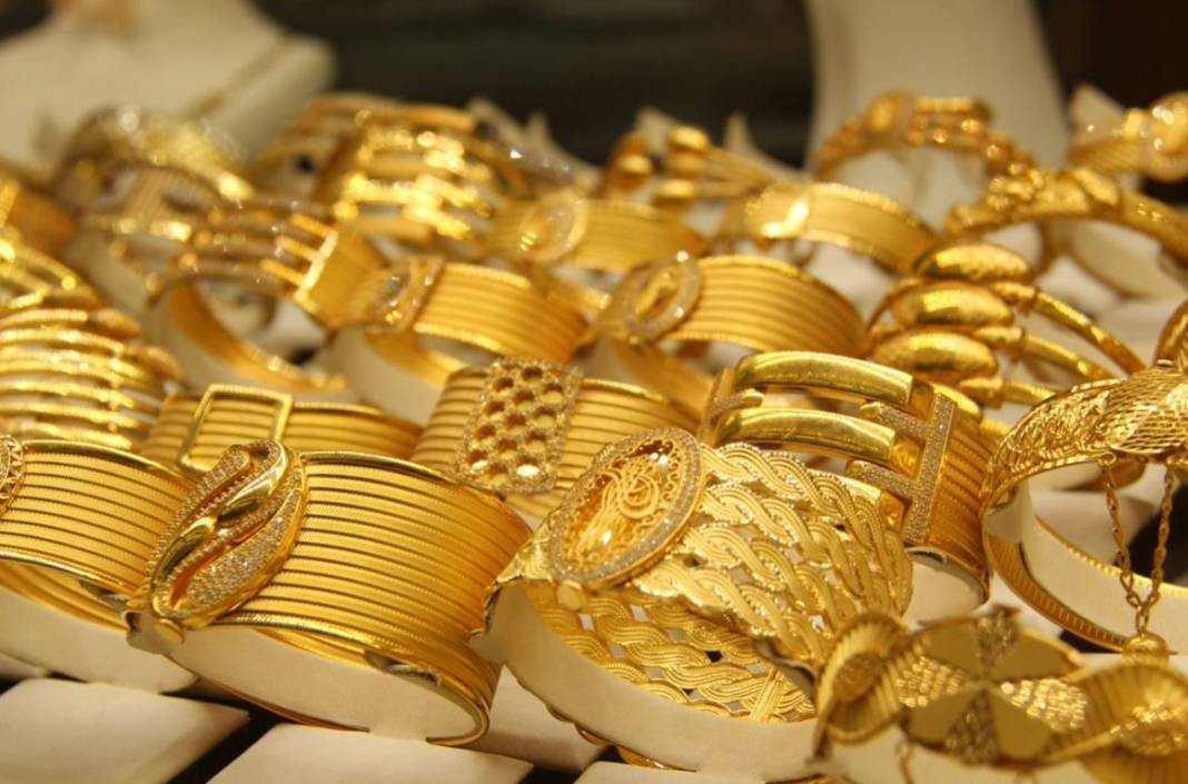 Altında düşüş sona erdi uçacağı tarih açıklandı. Herkes kuyumculara akın edecek - Resim: 10